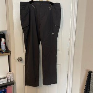 Eddie Bauer Guide Pro Pants